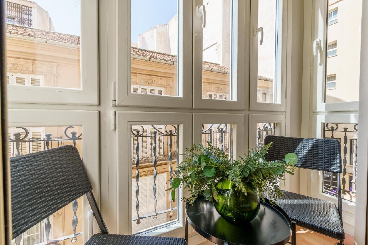 Bright Two-Bedroom Apartment In The Historic Center Málaga Exterior foto