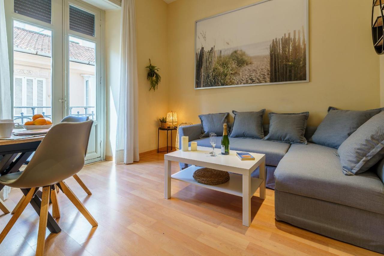 Bright Two-Bedroom Apartment In The Historic Center Málaga Exterior foto