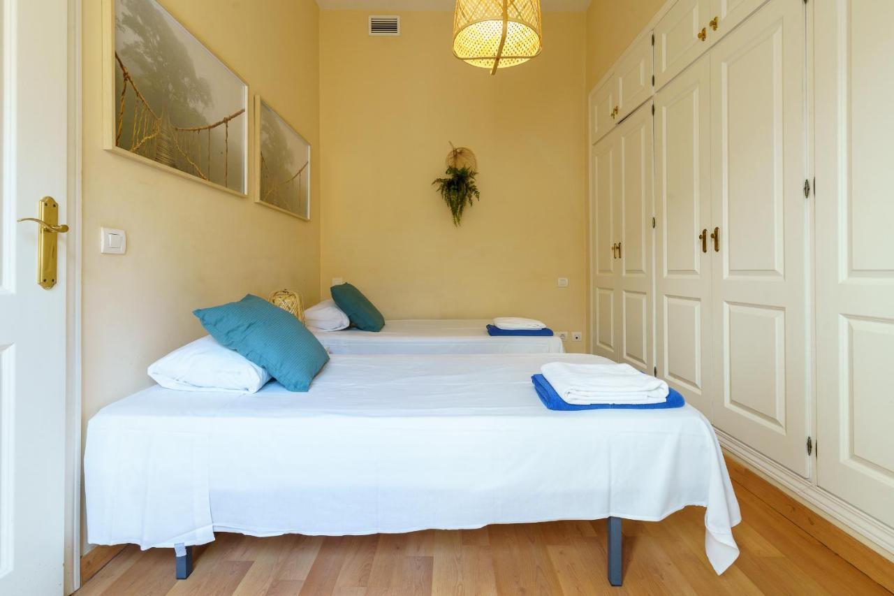 Bright Two-Bedroom Apartment In The Historic Center Málaga Exterior foto